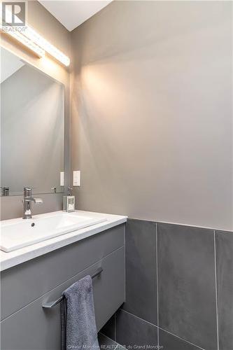 37 Laforge St, Shediac, NB - Indoor Photo Showing Bathroom
