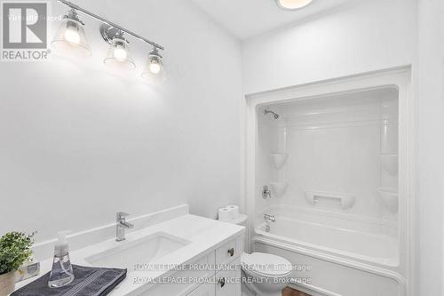 38 Riverside Tr, Trent Hills, ON - Indoor Photo Showing Bathroom