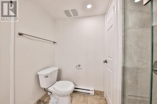 307 - 100 Bronte Road, Oakville, ON - Indoor Photo Showing Bathroom