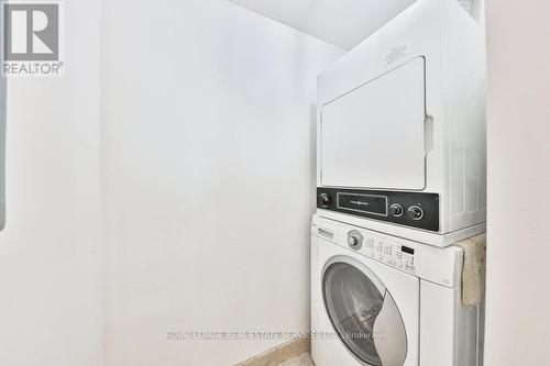 307 - 100 Bronte Road, Oakville (Bronte West), ON - Indoor Photo Showing Laundry Room