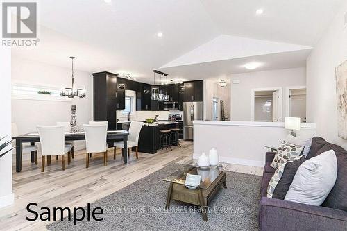 58 Riverside Tr, Trent Hills, ON - Indoor Photo Showing Living Room