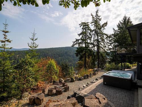 6088 Genoa Bay Rd, Duncan, BC - Outdoor With View