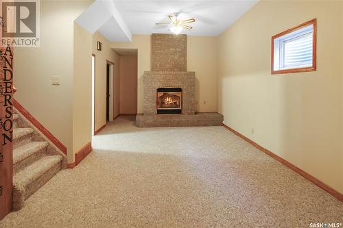 136 6Th Avenue Se, Swift Current, SK - Indoor With Fireplace