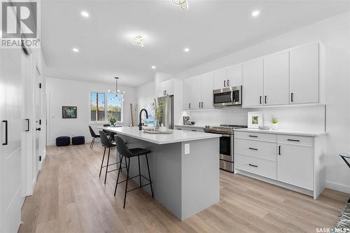 2218 Coy Avenue, Saskatoon, SK - Indoor Photo Showing Kitchen With Upgraded Kitchen