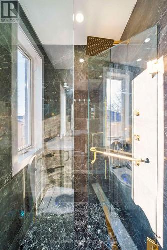 309 Ranee Avenue, Toronto, ON - Indoor Photo Showing Bathroom