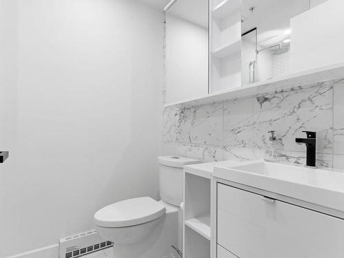 Salle de bains - 401-1 Boul. De Maisonneuve O., Montréal (Ville-Marie), QC - Indoor Photo Showing Bathroom