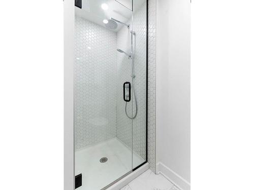 Salle de bains - 401-1 Boul. De Maisonneuve O., Montréal (Ville-Marie), QC - Indoor Photo Showing Bathroom