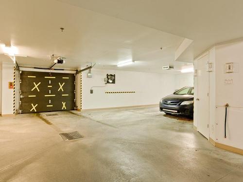 Stationnement - 1-2150 Rue Lajoie, Sherbrooke (Les Nations), QC - Indoor Photo Showing Garage