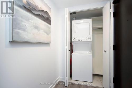 #808 -1480 Bayly St E, Pickering, ON - Indoor Photo Showing Laundry Room