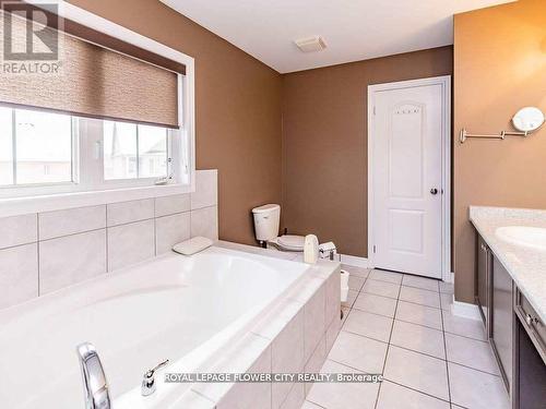 39 Bear Run Road, Brampton, ON - Indoor Photo Showing Bathroom