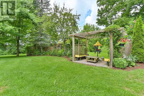 290 St Lawrence St E, Madoc, ON - Outdoor