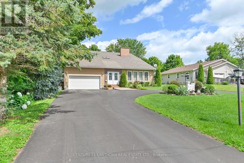 290 St Lawrence St E, Madoc, ON - Outdoor With Facade