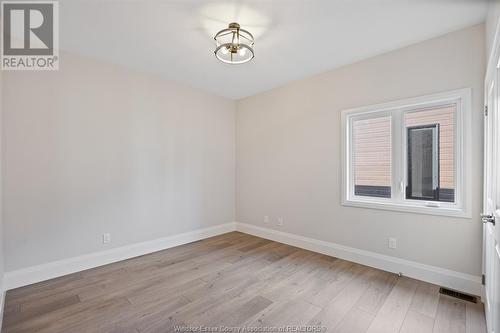 4 Woodland, Kingsville, ON - Indoor Photo Showing Other Room