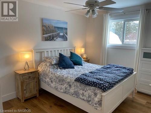 238 Laird Lane, Southampton, ON - Indoor Photo Showing Bedroom