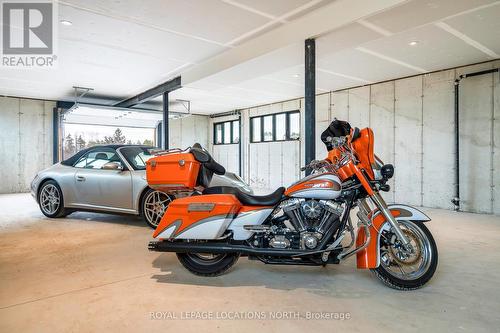 138406 112 Grey Rd, Meaford, ON - Indoor Photo Showing Garage
