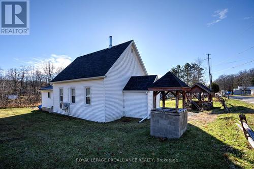 1867 Crow Lake Rd, Central Frontenac, ON 