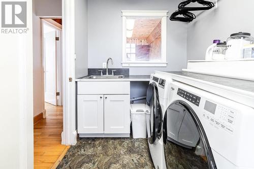 13 Summit Ave, Sault Ste. Marie, ON - Indoor Photo Showing Laundry Room