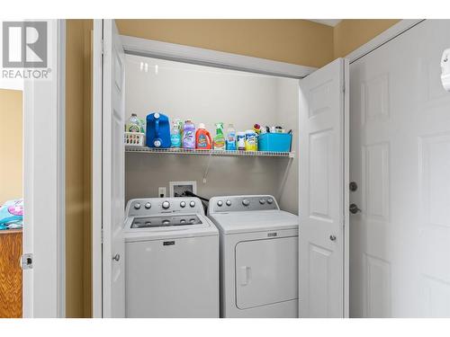 2629 Copper Ridge Drive, West Kelowna, BC - Indoor Photo Showing Laundry Room