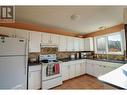 1532 Carmi Avenue, Penticton, BC  - Indoor Photo Showing Kitchen With Double Sink 