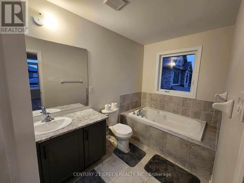 41 Bentgrass Dr, Welland, ON - Indoor Photo Showing Bathroom