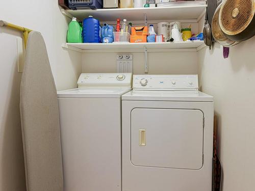 Salle de lavage - 7-4585 Ch. Des Prairies, Brossard, QC - Indoor Photo Showing Laundry Room