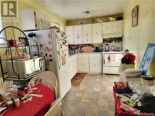 596 St Simon, Bathurst, NB - Indoor Photo Showing Kitchen
