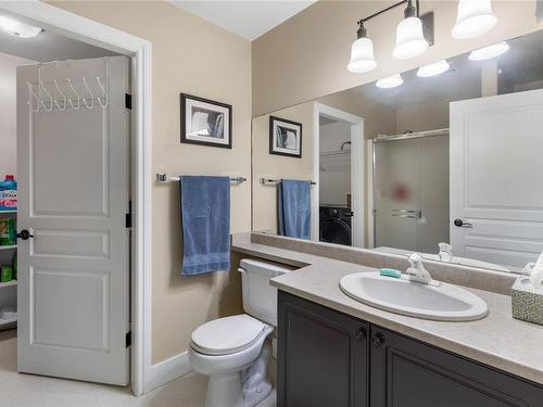 16-100 Gifford Rd, Ladysmith, BC - Indoor Photo Showing Bathroom
