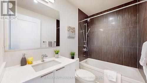 3101 - 28 Freeland Street, Toronto, ON - Indoor Photo Showing Bathroom