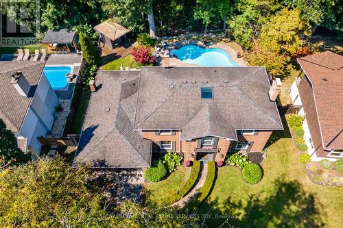 1123 Fair Birch Dr, Mississauga, ON - Outdoor With In Ground Pool