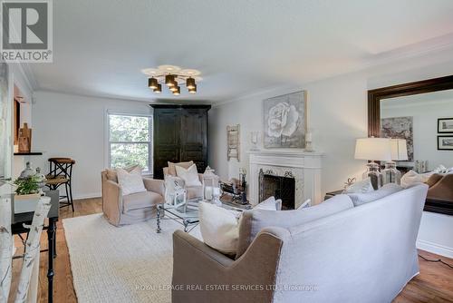 1123 Fair Birch Dr, Mississauga, ON - Indoor Photo Showing Living Room With Fireplace