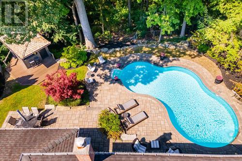1123 Fair Birch Dr, Mississauga, ON - Outdoor With In Ground Pool