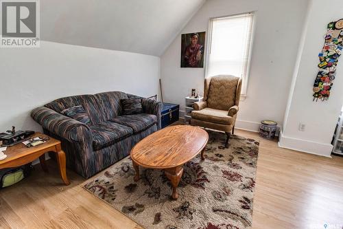 104 Drysdale Street, Rouleau, SK - Indoor Photo Showing Living Room