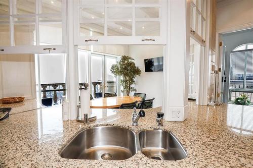 1100 1 Wellington Crescent, Winnipeg, MB - Indoor Photo Showing Kitchen With Double Sink