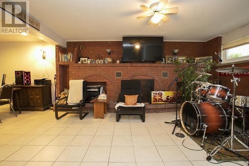 850 Wallace Ter, Sault Ste. Marie, ON - Indoor With Fireplace