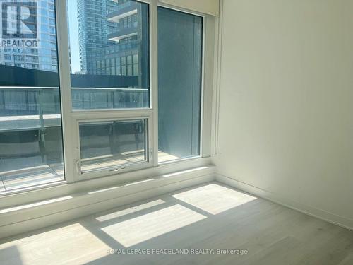 #210 -90 Queens Wharf Rd, Toronto, ON -  Photo Showing Other Room