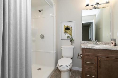 315 Oxford Common, Portage La Prairie, MB - Indoor Photo Showing Bathroom