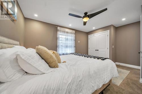 1531 Foxboro Stirling Rd, Quinte West, ON - Indoor Photo Showing Bedroom