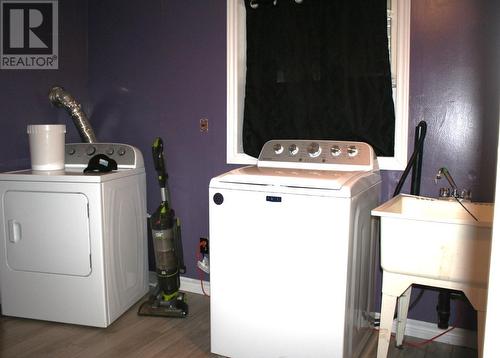 13 Thistle Avenue, Pasadena, NL - Indoor Photo Showing Laundry Room