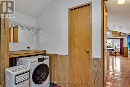12 Tyler Dr, Otonabee-South Monaghan, ON - Indoor Photo Showing Laundry Room