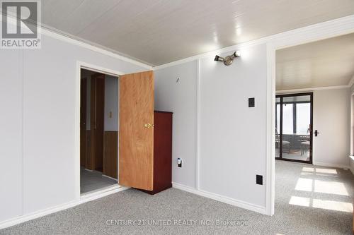 12 Tyler Drive, Otonabee-South Monaghan, ON - Indoor Photo Showing Other Room