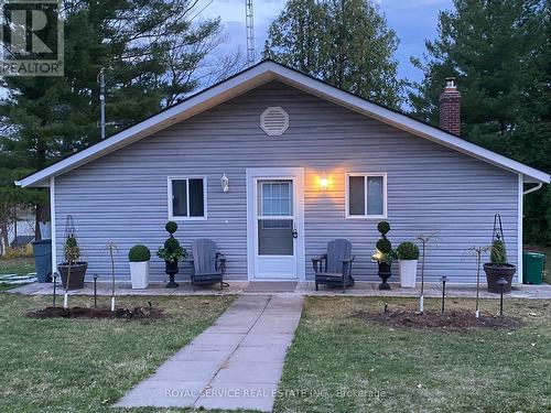 108 Coldstream Road, Kawartha Lakes, ON - Outdoor With Deck Patio Veranda