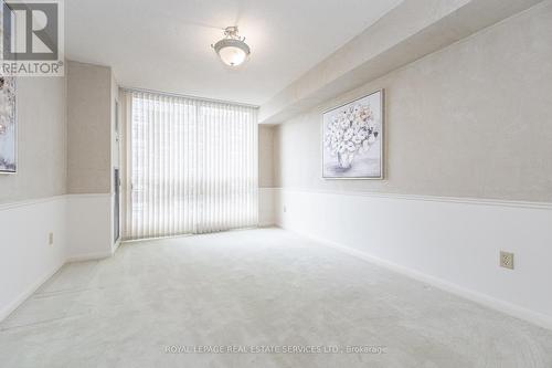 801 - 2180 Marine Drive, Oakville, ON - Indoor Photo Showing Other Room