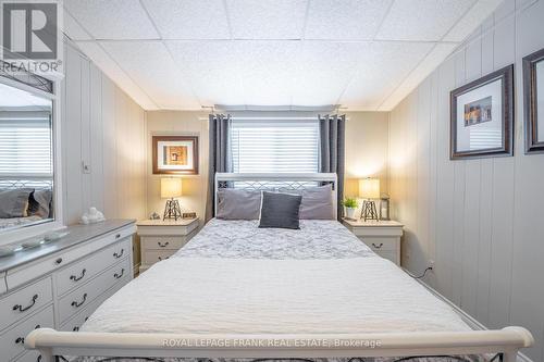 1515 O'Connor Dr, Smith-Ennismore-Lakefield, ON - Indoor Photo Showing Bedroom