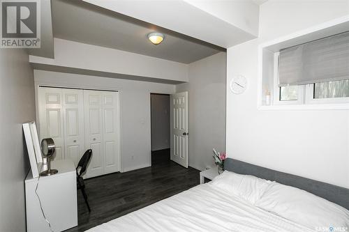 624 Pacific Avenue, Kerrobert, SK - Indoor Photo Showing Bedroom