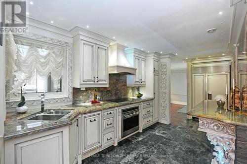 300 Hendon Avenue, Toronto, ON - Indoor Photo Showing Kitchen With Double Sink With Upgraded Kitchen