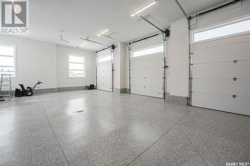 136 Greenbryre Court, Greenbryre, SK - Indoor Photo Showing Garage