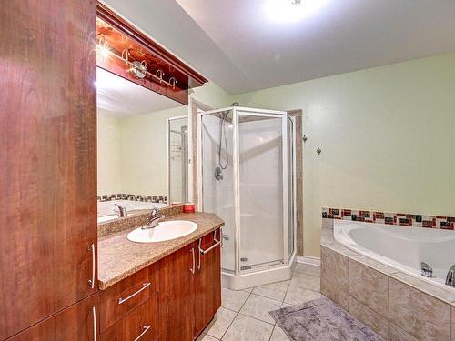 Bathroom - 1970 100E Avenue, Laval (Chomedey), QC - Indoor Photo Showing Bathroom