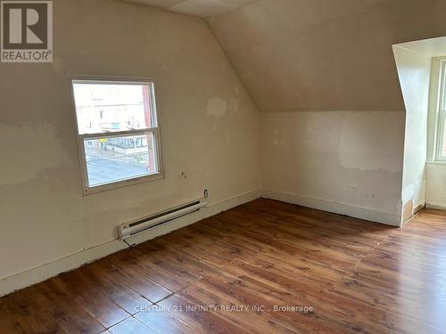 134 1/2 Simcoe Street S, Oshawa (Central), ON - Indoor Photo Showing Other Room