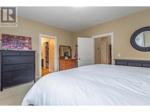 1570 Marina Way, West Kelowna, BC - Indoor Photo Showing Bedroom