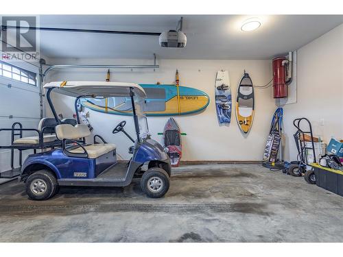 1570 Marina Way, West Kelowna, BC - Indoor Photo Showing Garage